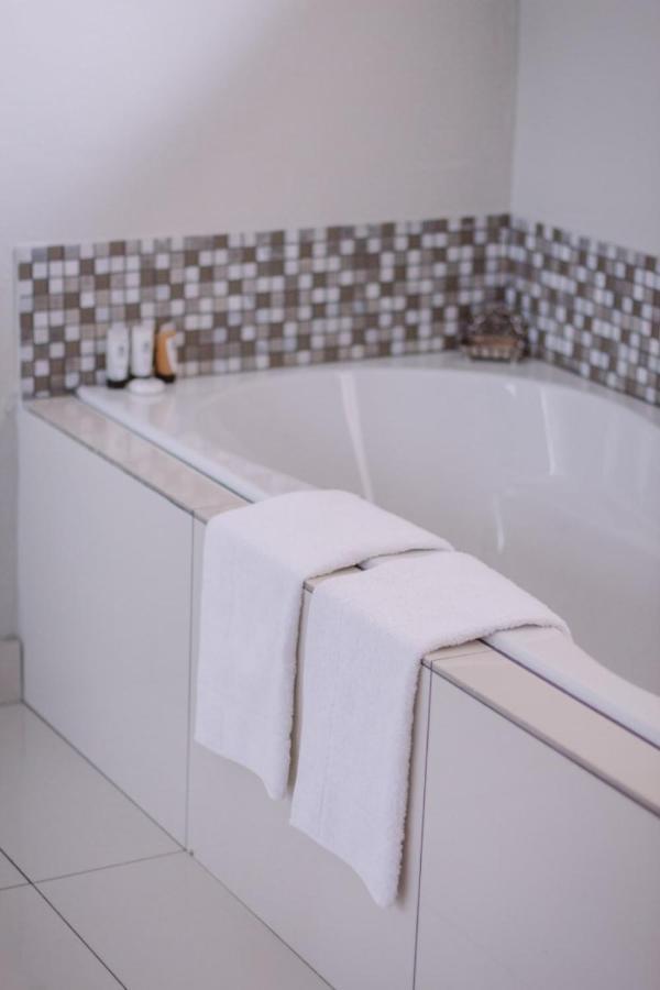 Villiera Guesthouse Douglas Luaran gambar